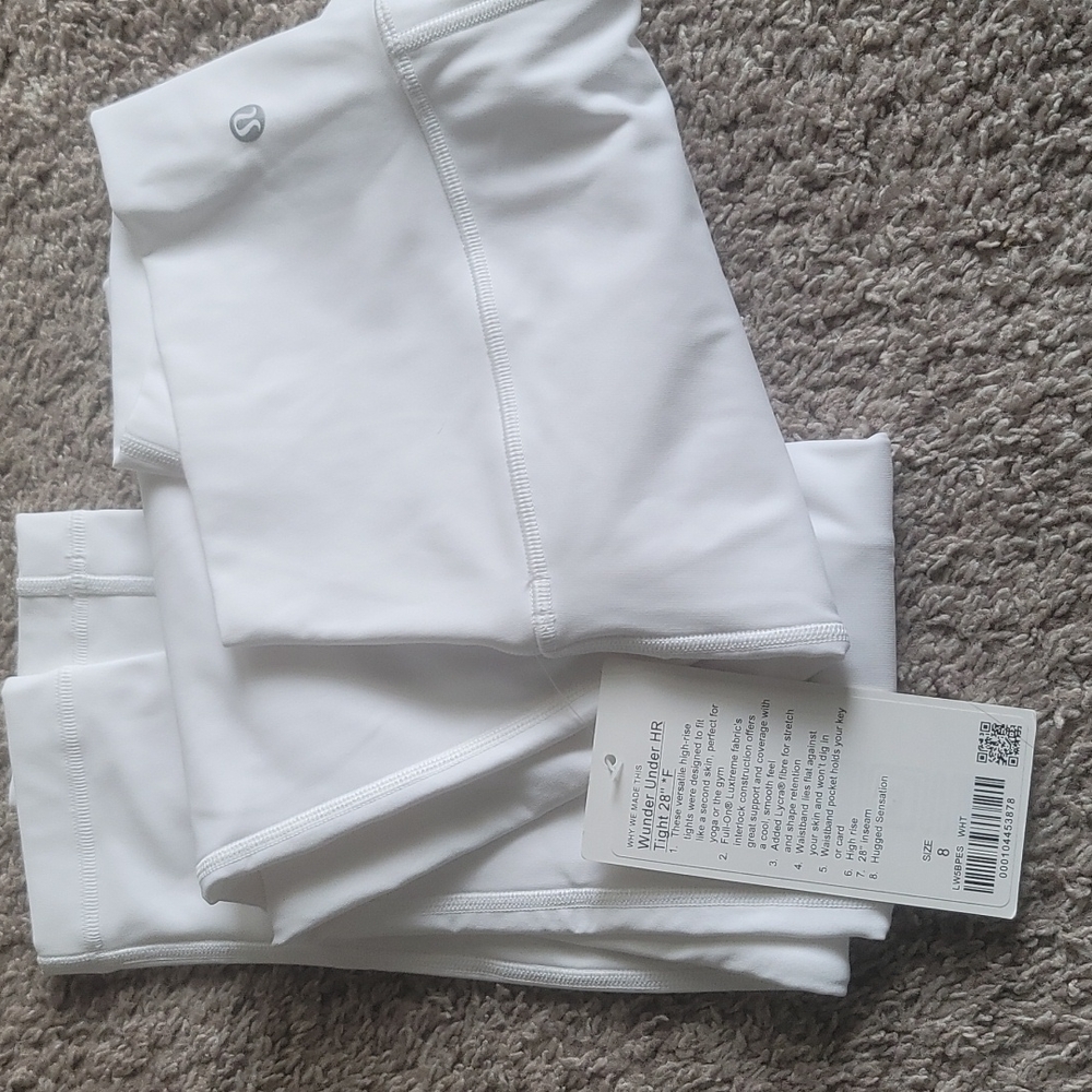 Lululemon Wundertrain 28"